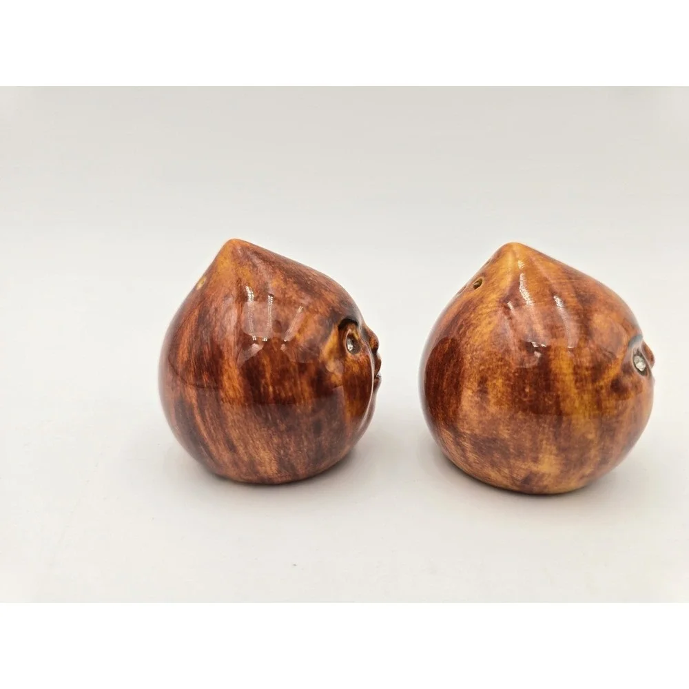 Vintage Salt Pepper Shakers Anthropomorphic Onion Rhinestone Sparkle Eyes Unique